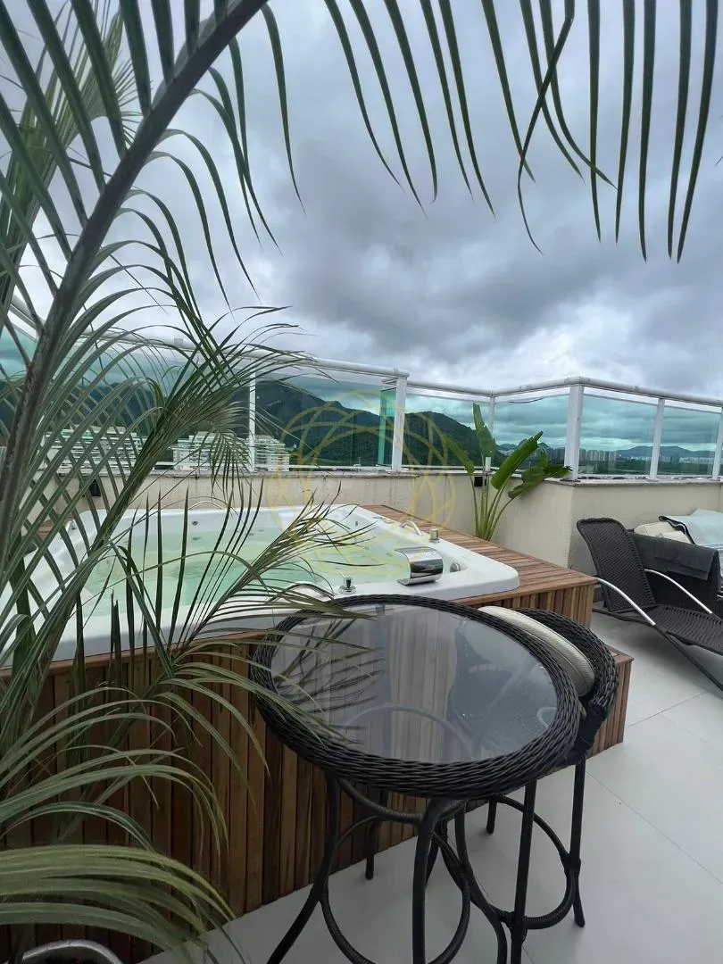 Duplex penthouse with 3 bedrooms and open-plan kitchen, 187 m² — photo 2