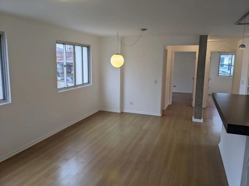 Apartment with open-plan gas kitchen and 2 bedrooms — photo 5