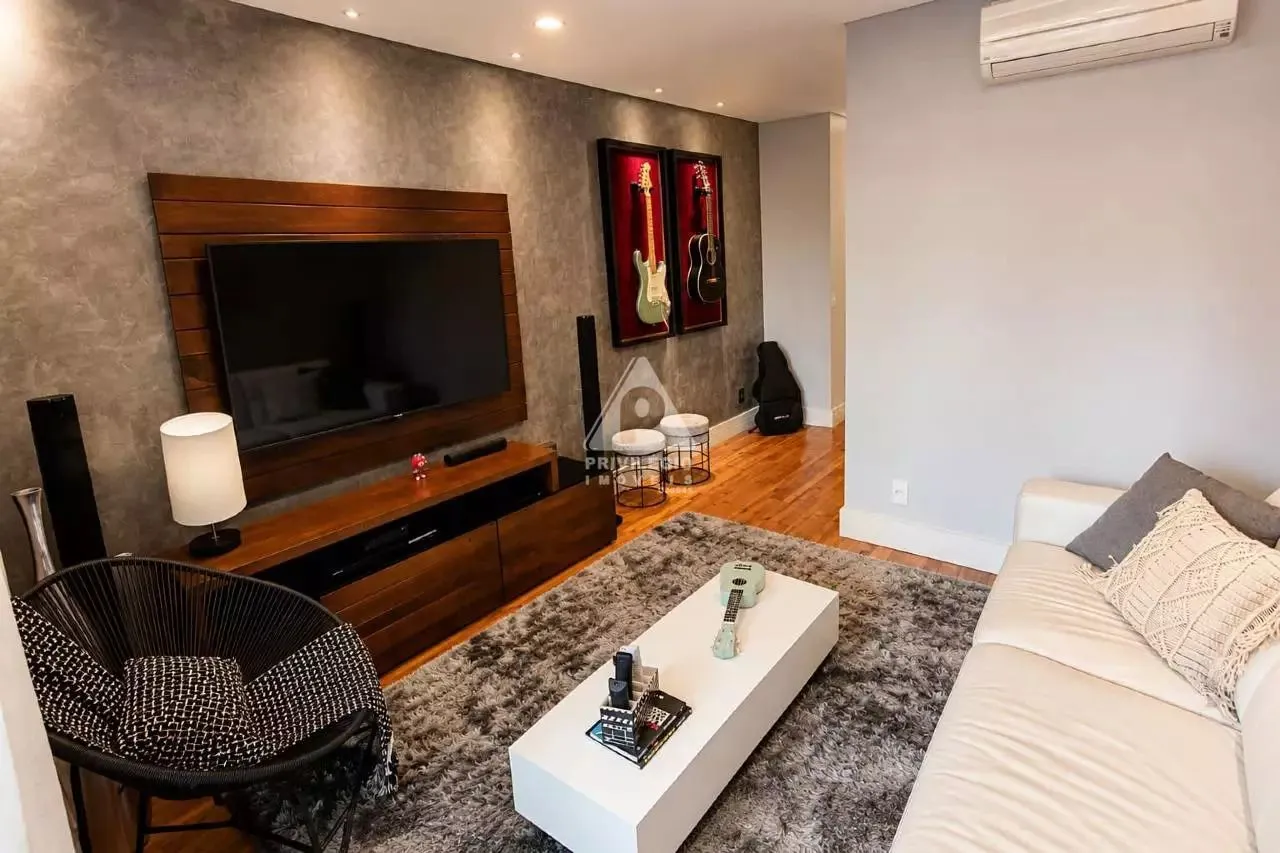 Apartamento mobiliado com 4 quartos e 5 banheiros — photo 19