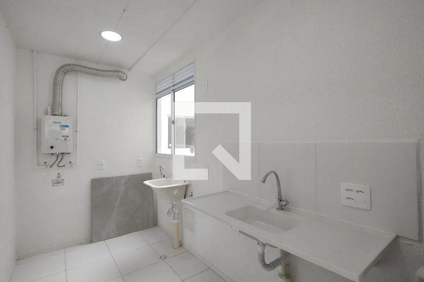 Unfurnished 2-bedroom apartment with 41 m² and parking — photo 16