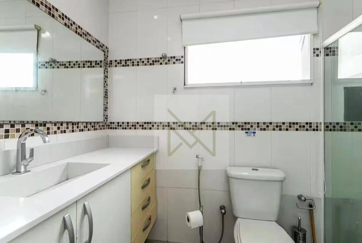 Furnished house with 4 en-suite bedrooms — photo 31