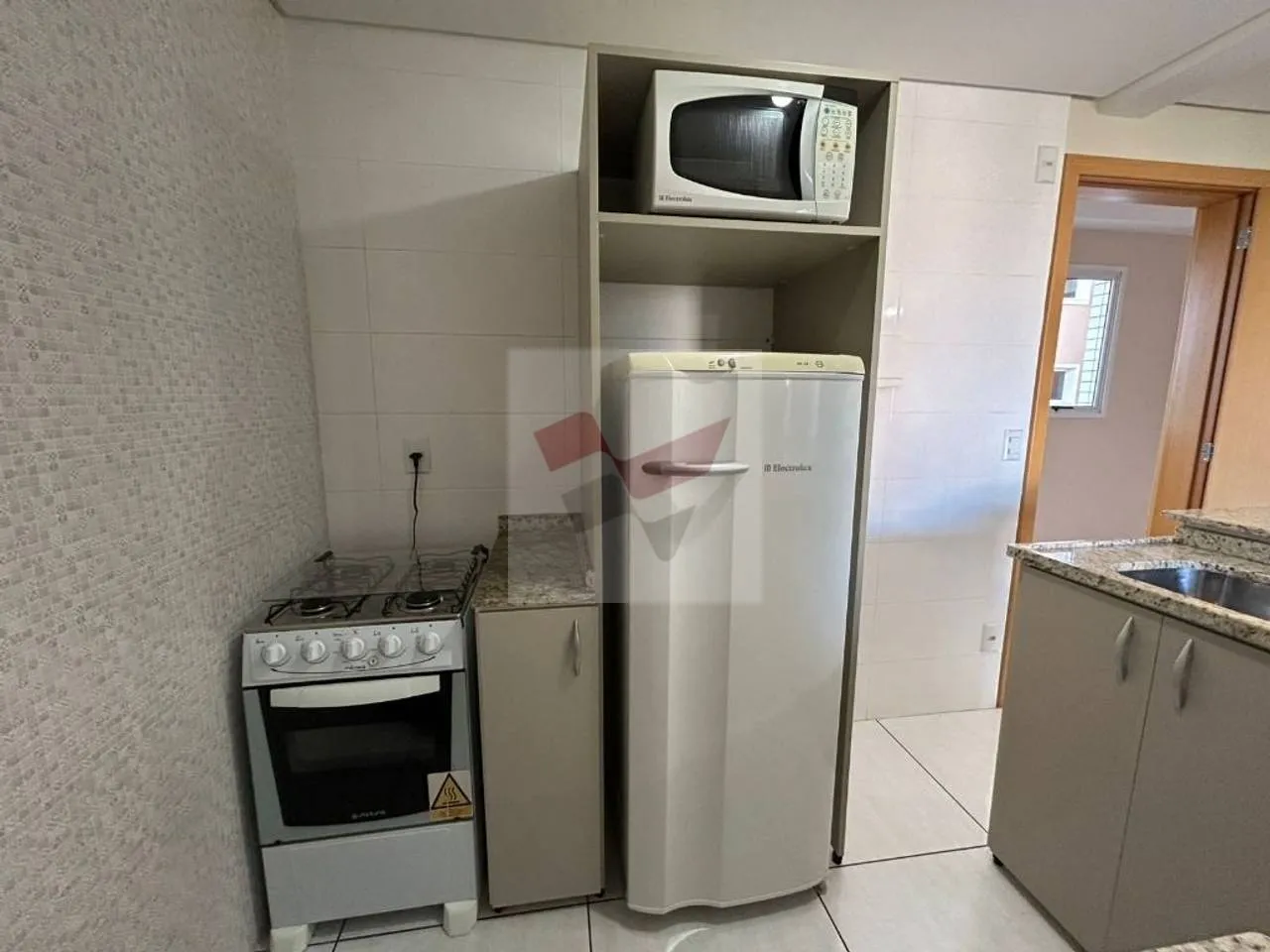 Furnished 42 m² studio in Curitiba — photo 4