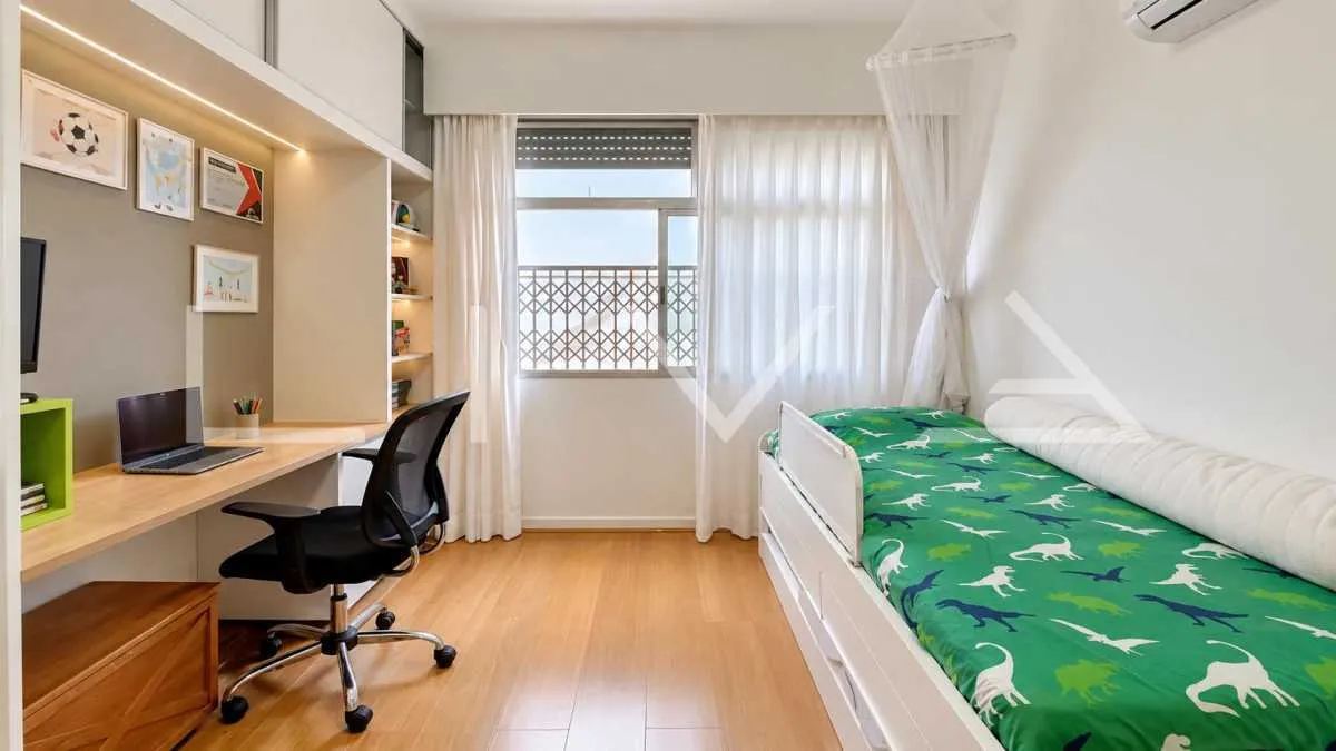Triplex penthouse with 3 bedrooms and balcony grill — photo 24