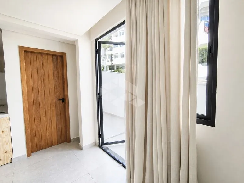 Квартира: 1 спальня, 30 м²