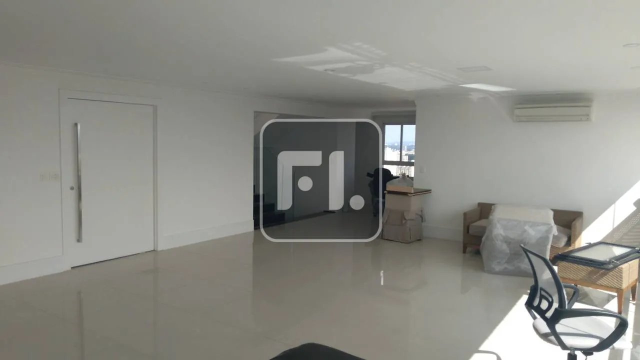 Casa com 4 dormitórios e varanda envidraçada — photo 7