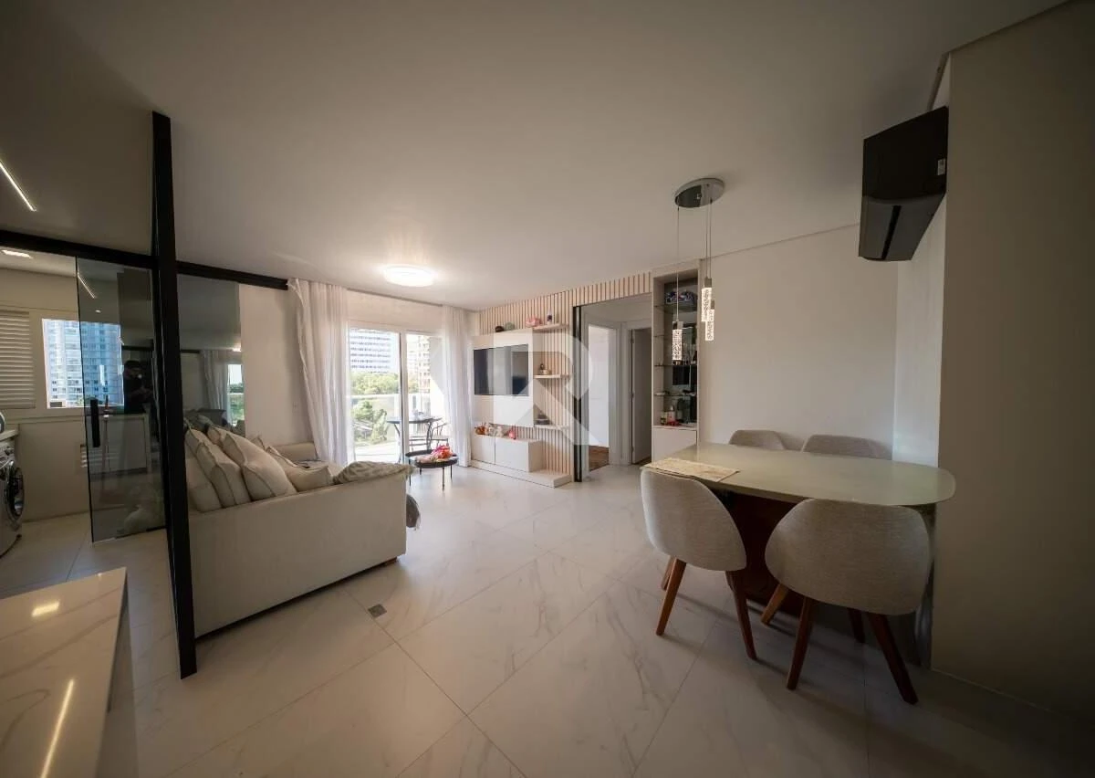 Furnished apartment 162 m² with 3 bedrooms and 1 parking — photo 9