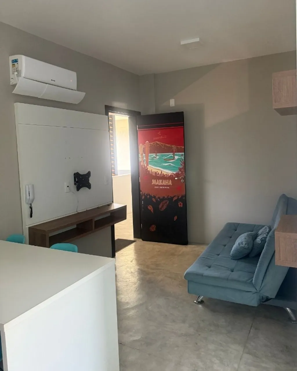 Furnished 1-bedroom apartment with parking space