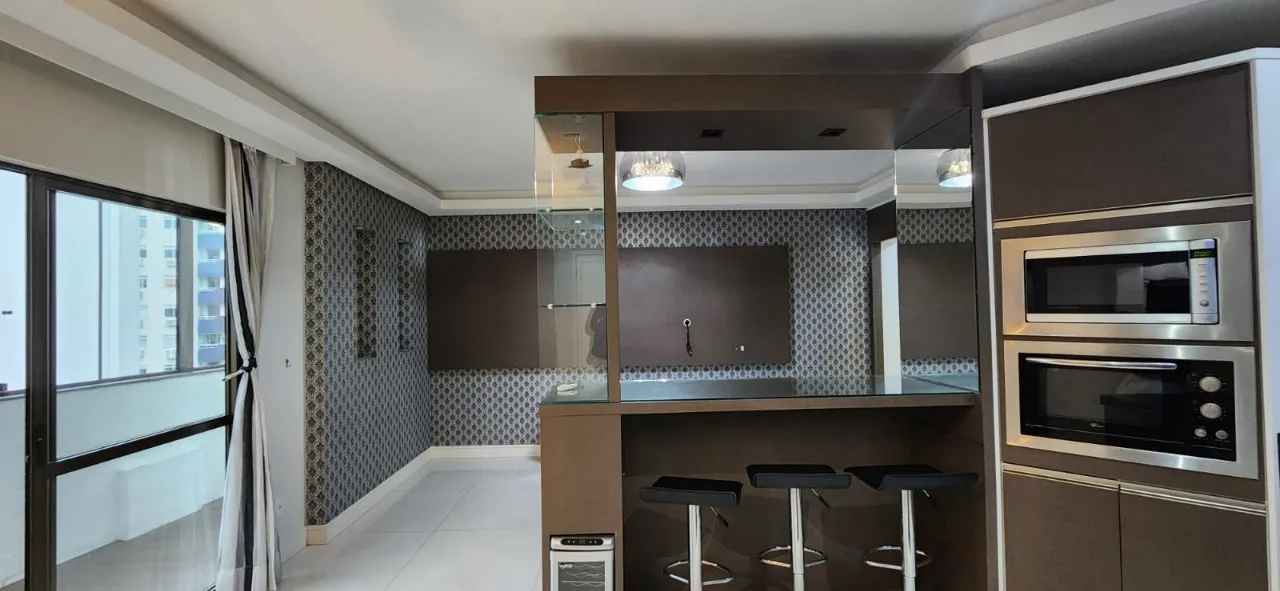 Apartamento mobiliado de 3 dormitórios com sacada envidraçada — photo 17