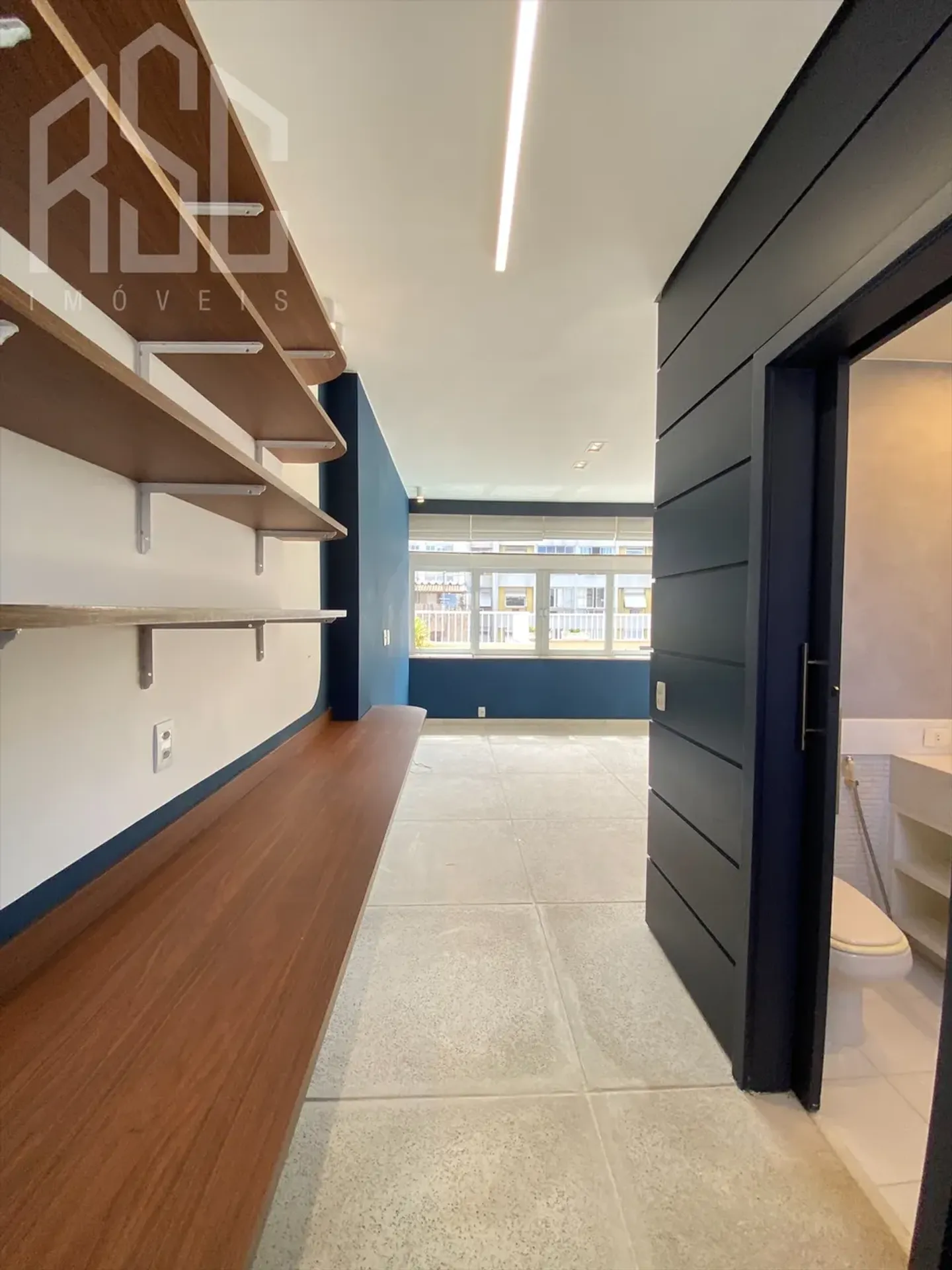 145 m² duplex penthouse with 2 bedrooms and 3 baths — photo 44