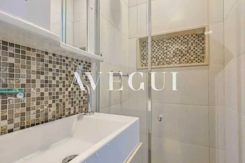 Renovated apartment with balcony, 120 m² and 2 bedrooms — photo 3