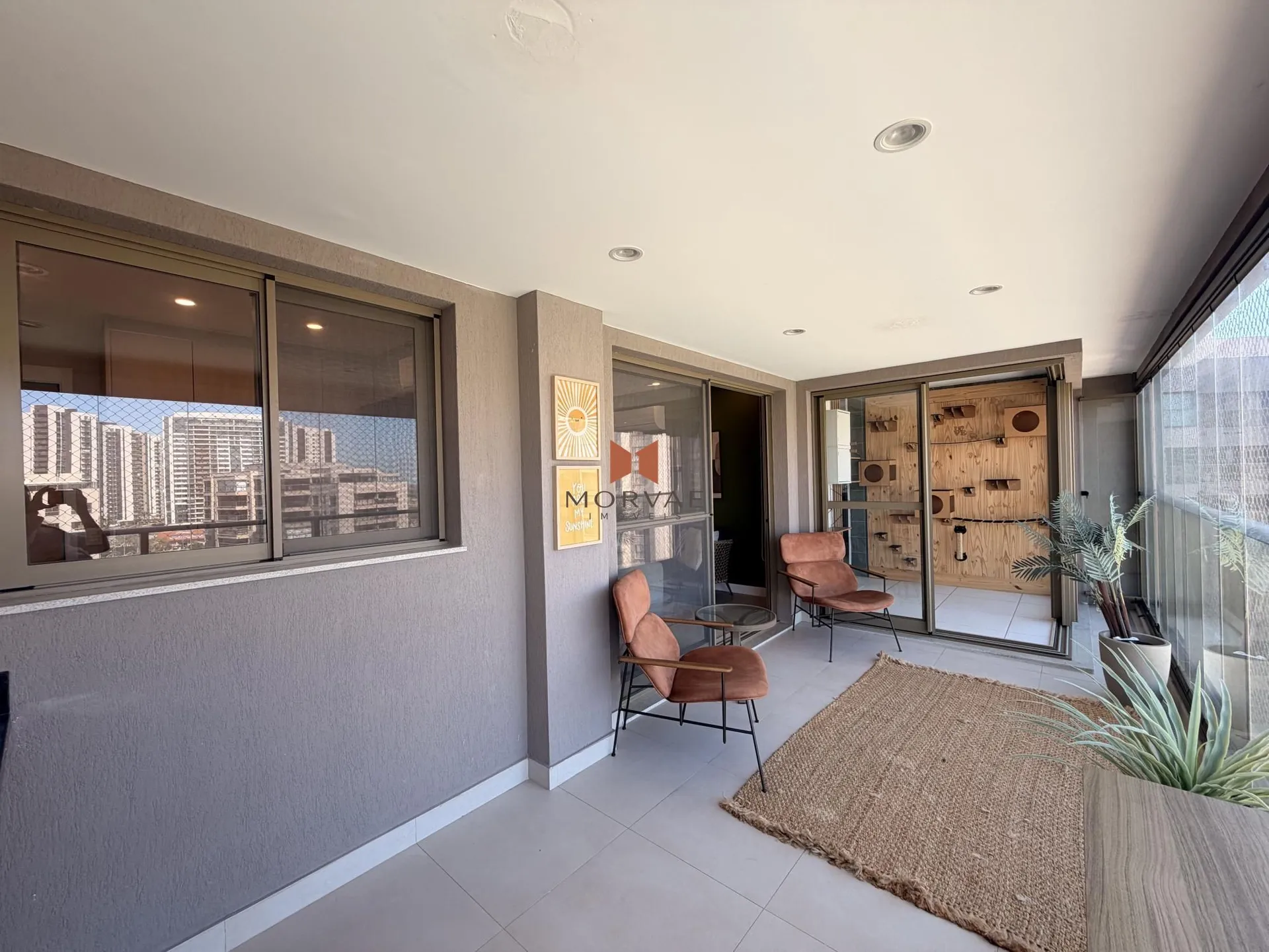 3 quartos e janelas do piso ao teto: apartamento de 125 m² — photo 24