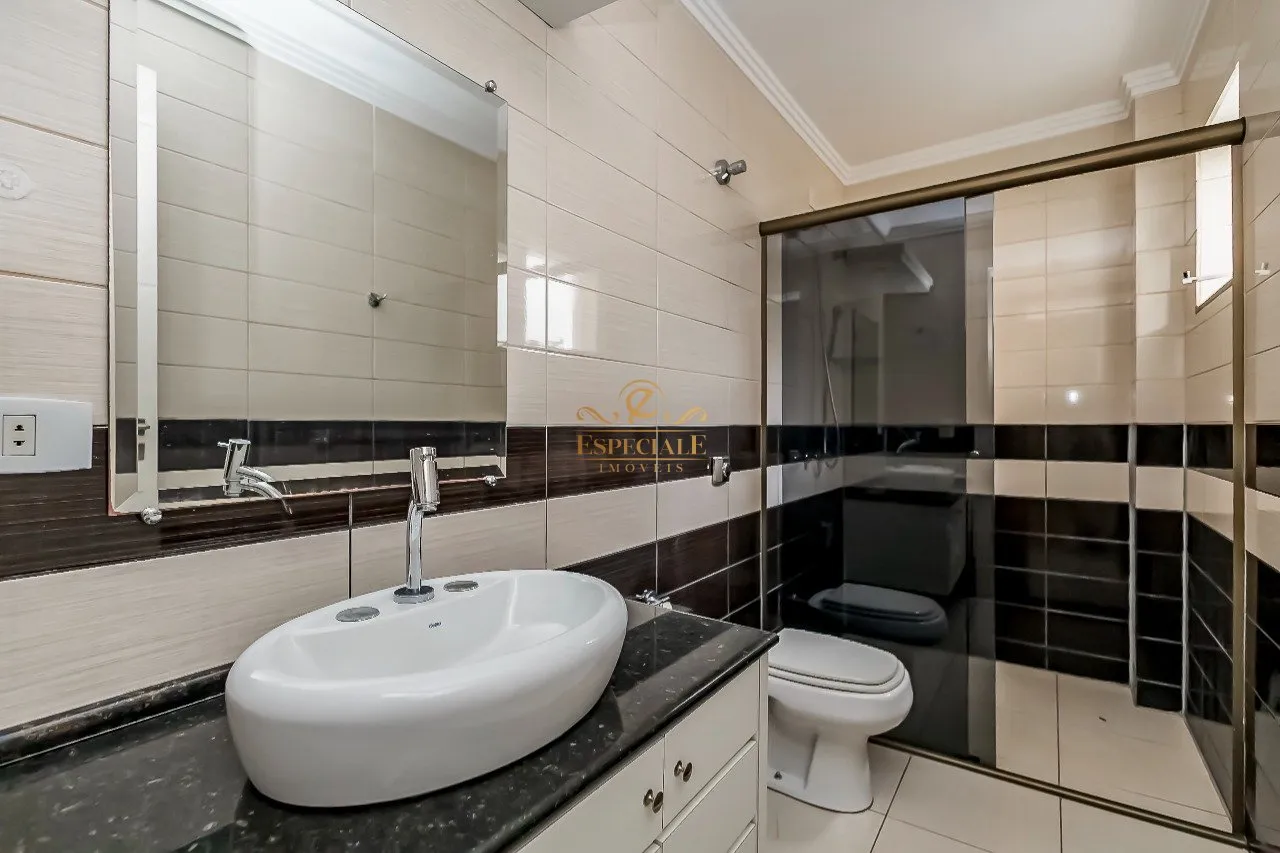 3-bedroom house with a home office in Curitiba — photo 18