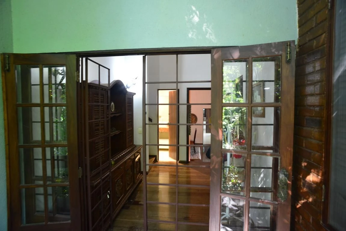 Furnished house, 530 m², with a grill on the balcony — photo 38