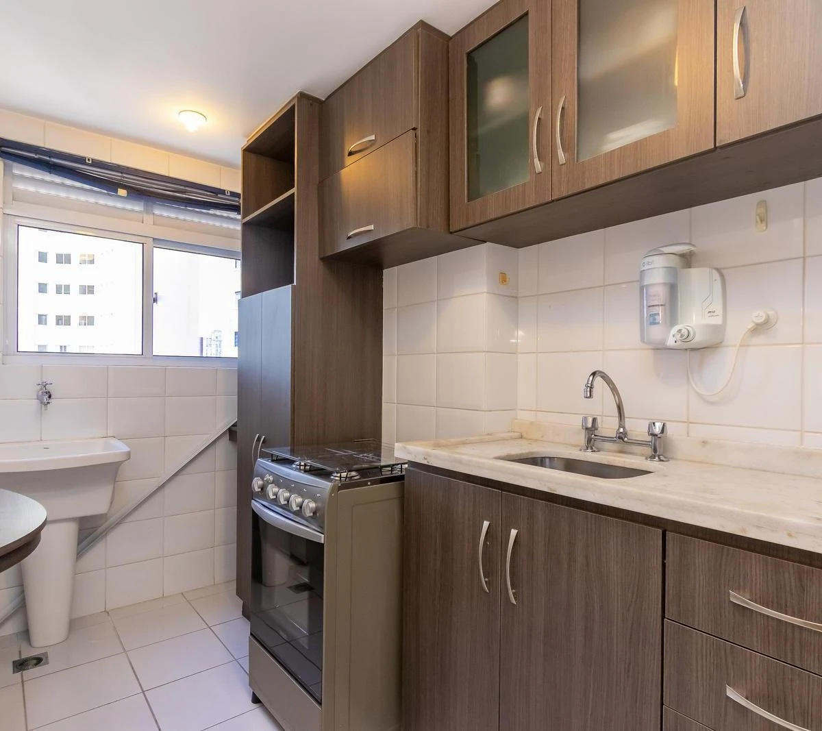 Furnished one-bedroom, 70 m² apartment in Curitiba — photo 6