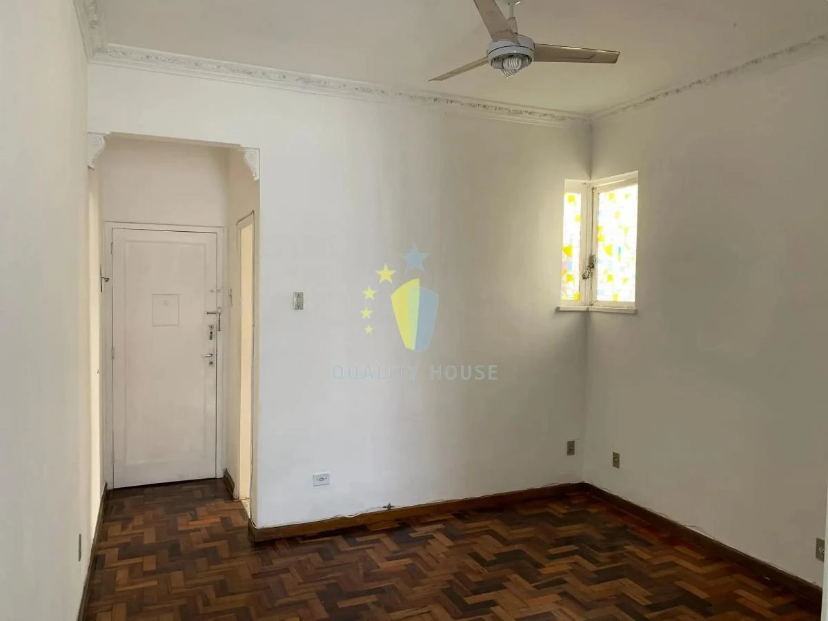 Дерев'яна підлога або ламінат та 1 спальня: квартира 45 м² — photo 5