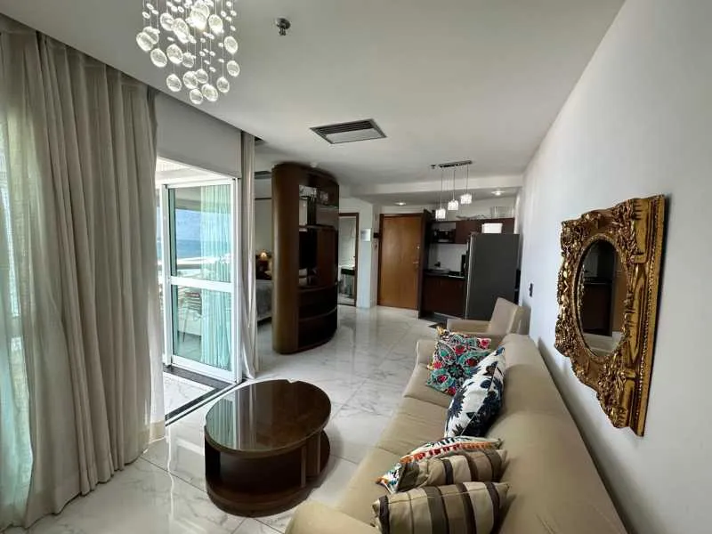 Furnished 1-bedroom, 1-bath apartment with parking — photo 13