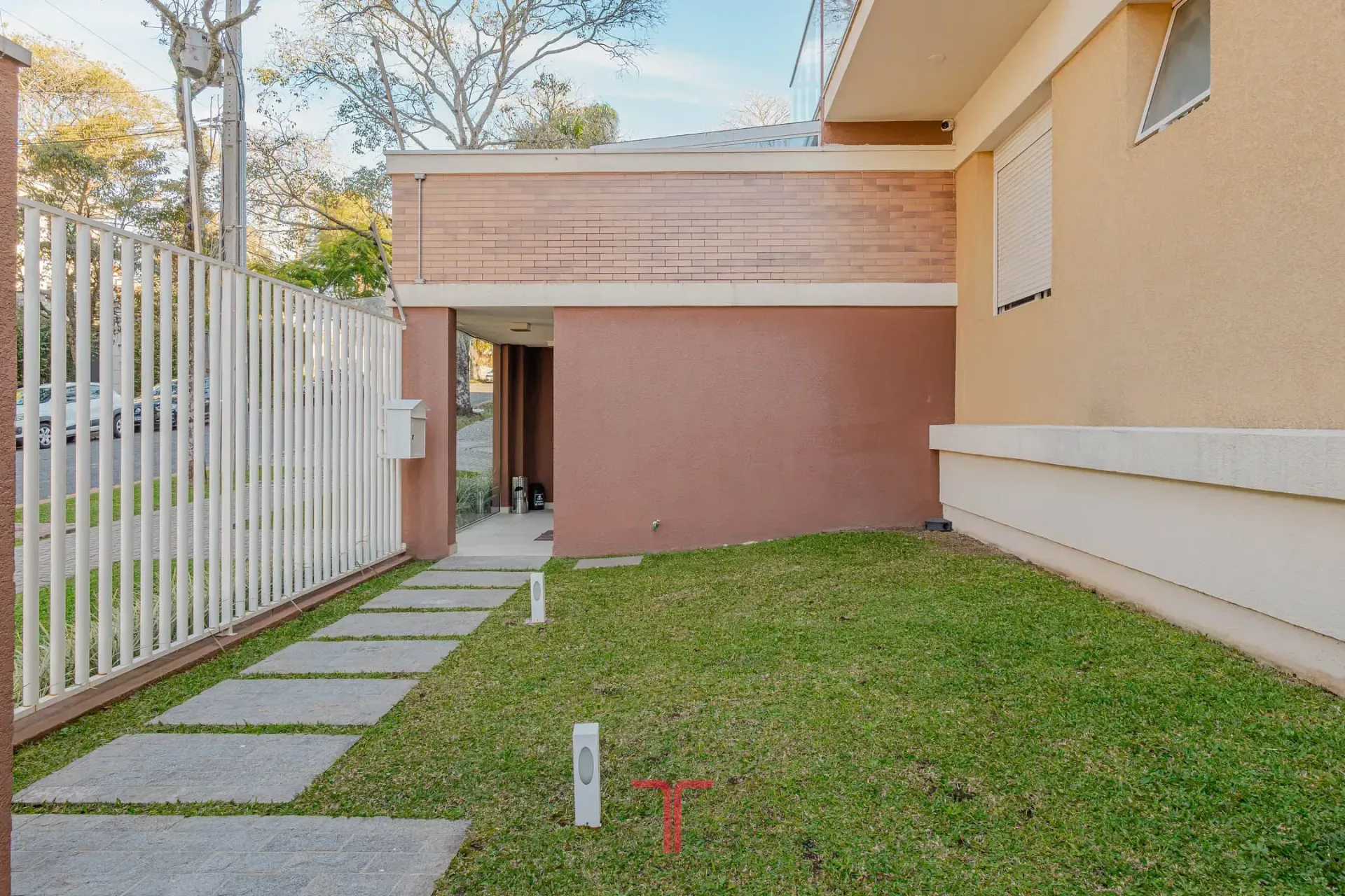 3 quartos e janelas do piso ao teto: apartamento de 141 m² — photo 78