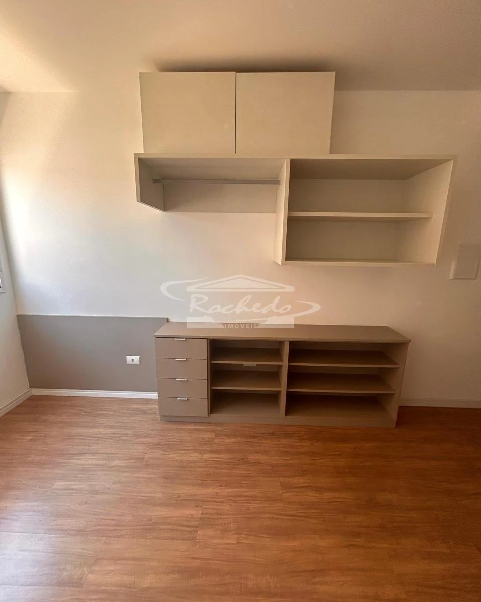 19 m² apartment with a washing machine and a home office — photo 3