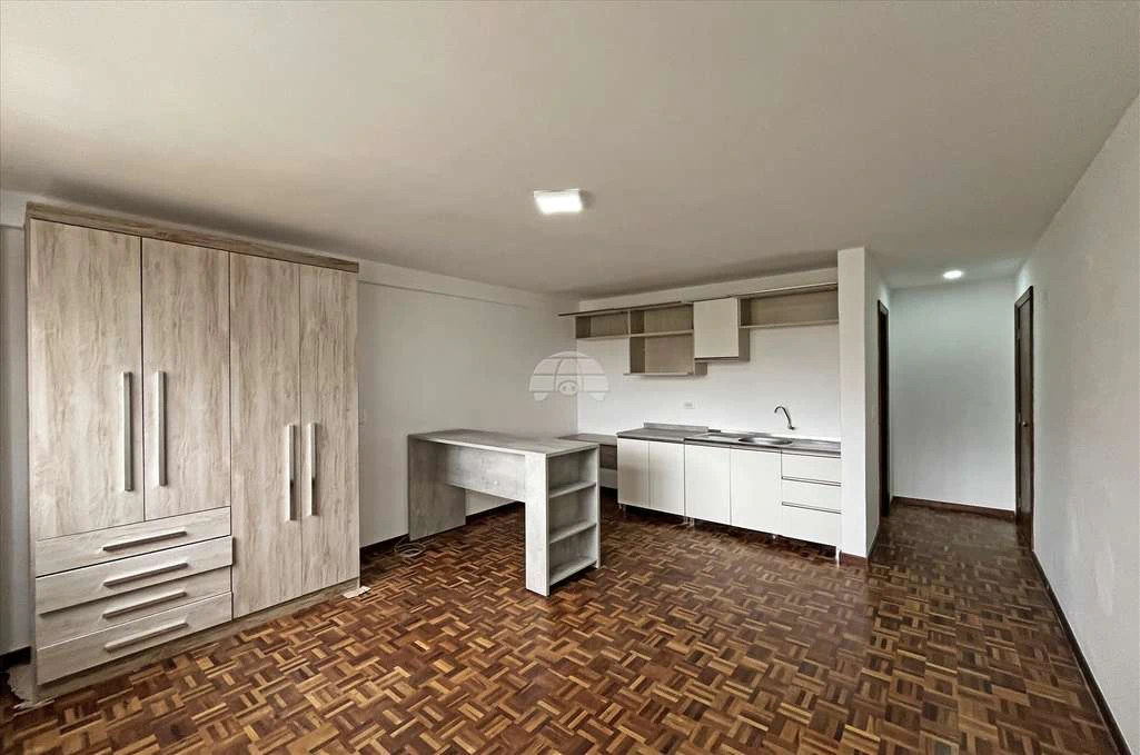 1-bedroom apartment with 33 m² and fitted storage — photo 2