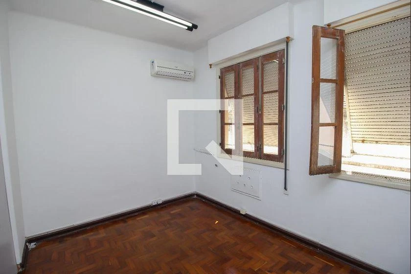 Monoambiente con piso de madera o laminado en Rio de Janeiro — photo 9