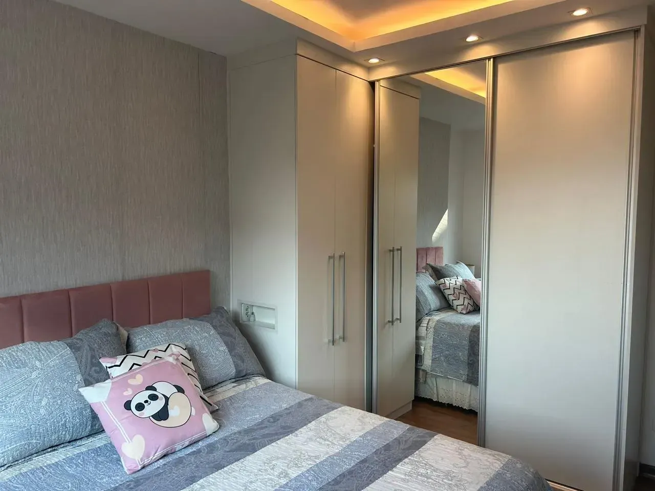 Furnished 93 m² apartment with 3 bedrooms and 1 parking — photo 11