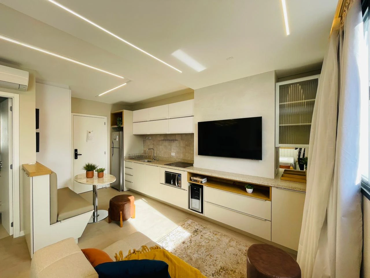 Furnished apartment, 30 m², with a washing machine — photo 2