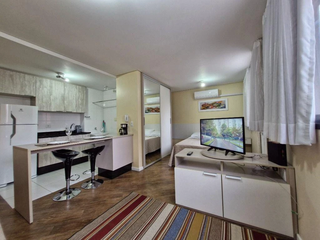 Пральна машина та 1 спальня: квартира 31 м²
