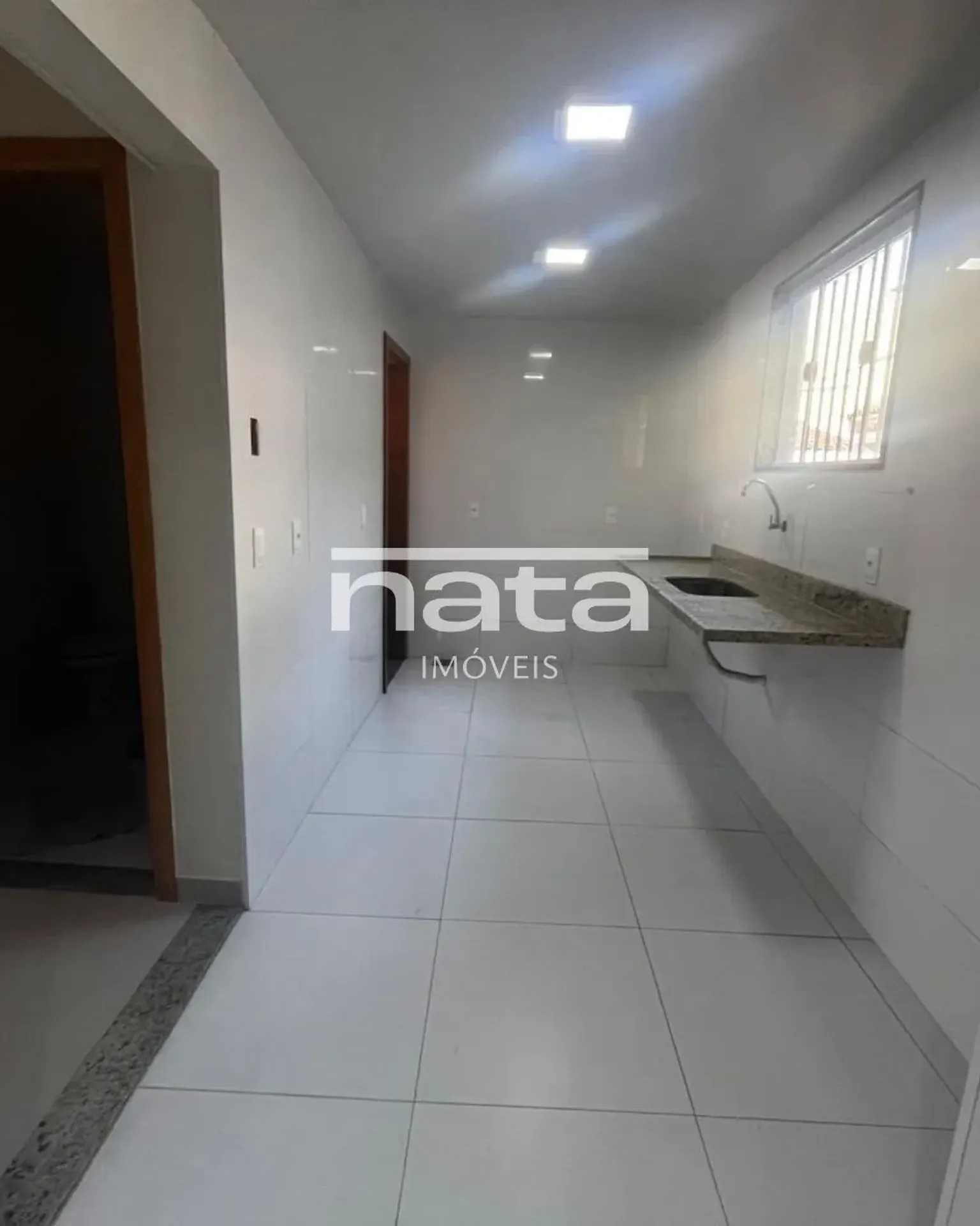 Будинок: 2 спальні, 1 з власною ванною кімнатою, 70 м² — photo 2