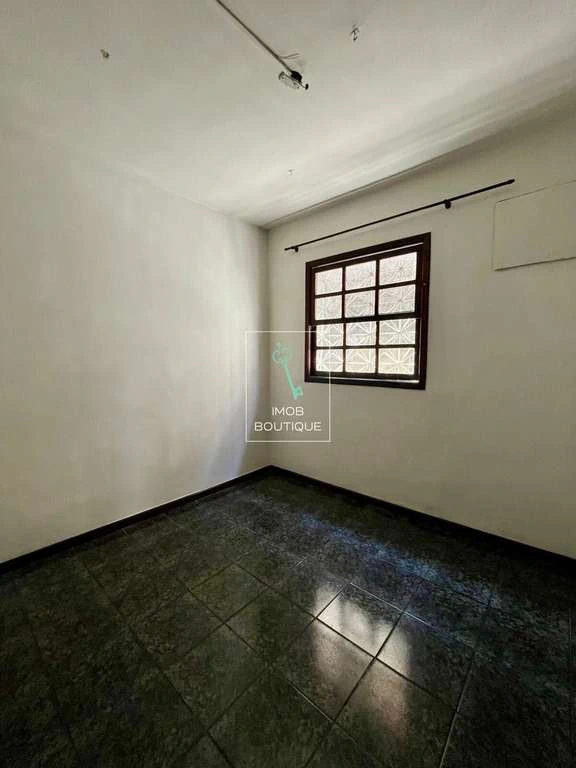 Casa de 5 dormitorios y 321 m² con oficina en casa — photo 16