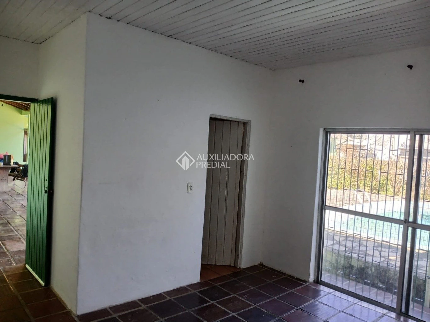 3-bedroom house with a mountain view in Florianópolis — photo 5