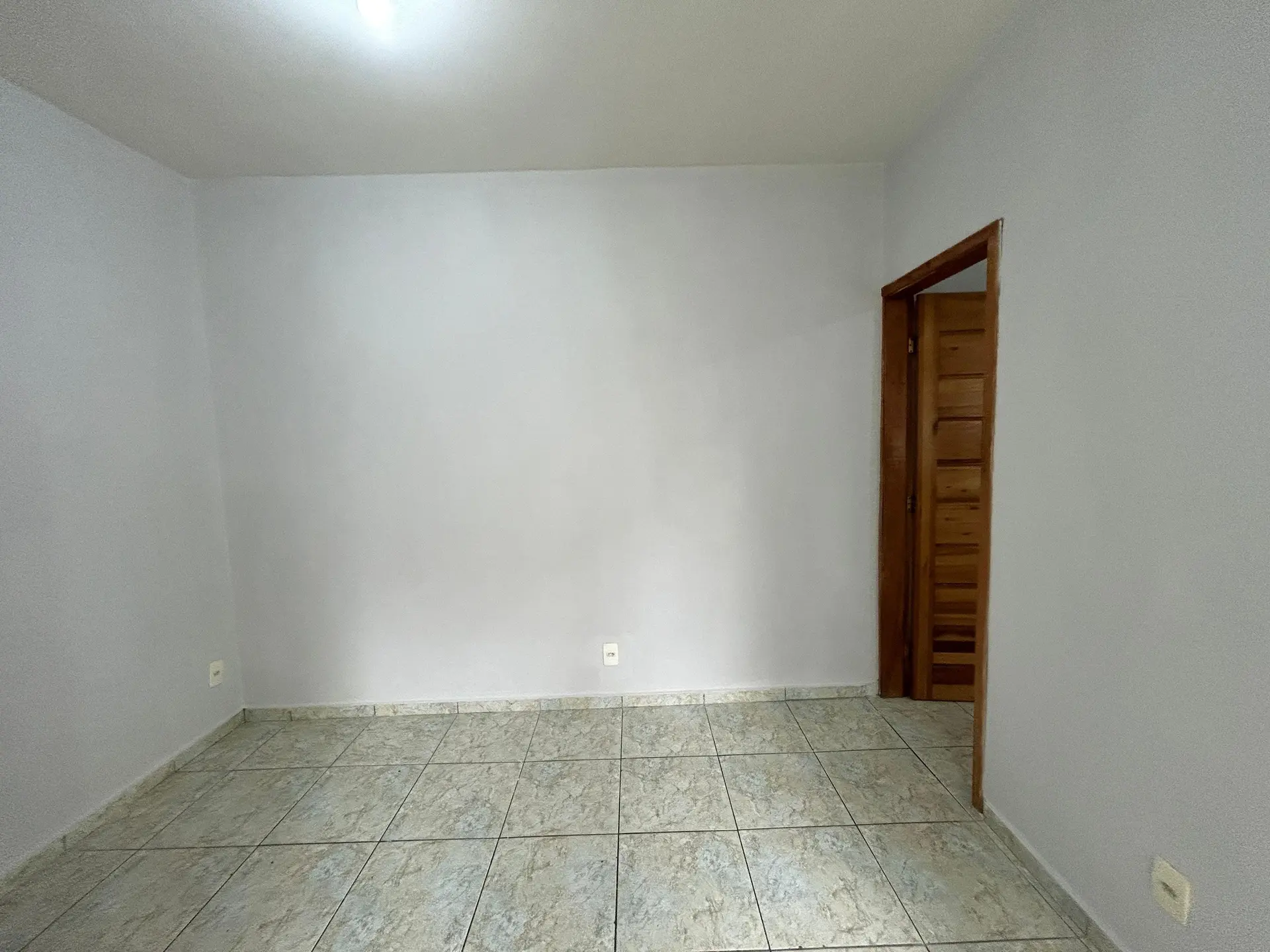 House, 40 m², with a grill on the balcony — photo 26