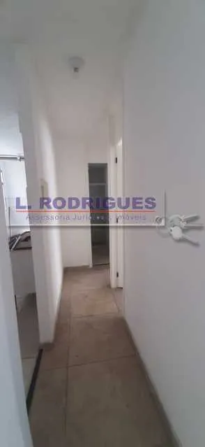 Apartamento de 2 dormitórios com 1 vaga e cozinha compacta — photo 10