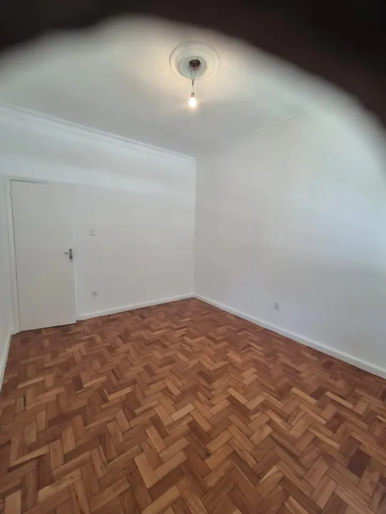 80 m² apartment with 3 bedrooms, 2 bathrooms — photo 6