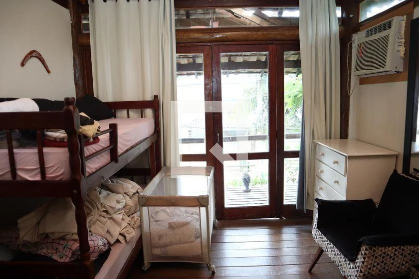 Furnished 500 m² house with 3 bedrooms and an open kitchen — photo 29