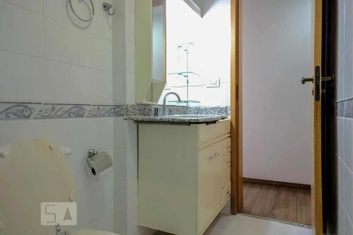 3-bedroom apartment with a mountain view — photo 25