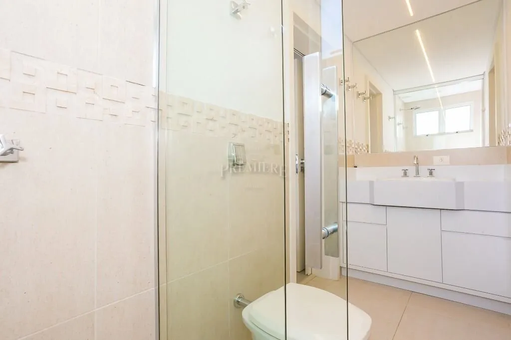 Furnished apartment, 135 m², with a bathtub — photo 13