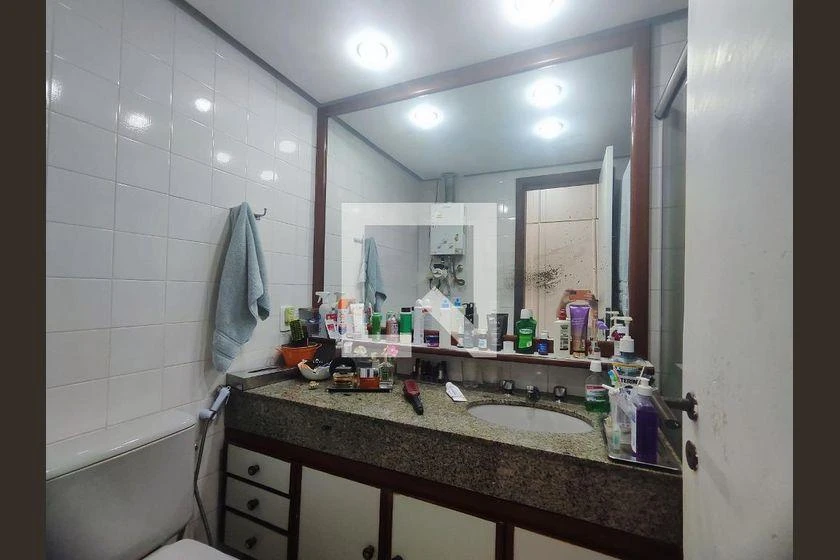 Apartamento mobiliado de 139 m² com 3 quartos e varanda — photo 14