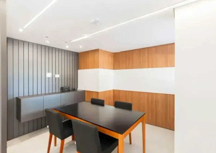 2-bedroom apartment with a home office in Curitiba — photo 5