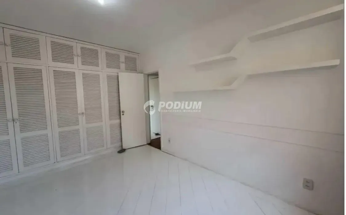 Casa com 5 quartos e 5 suítes, com 3 vagas — photo 13