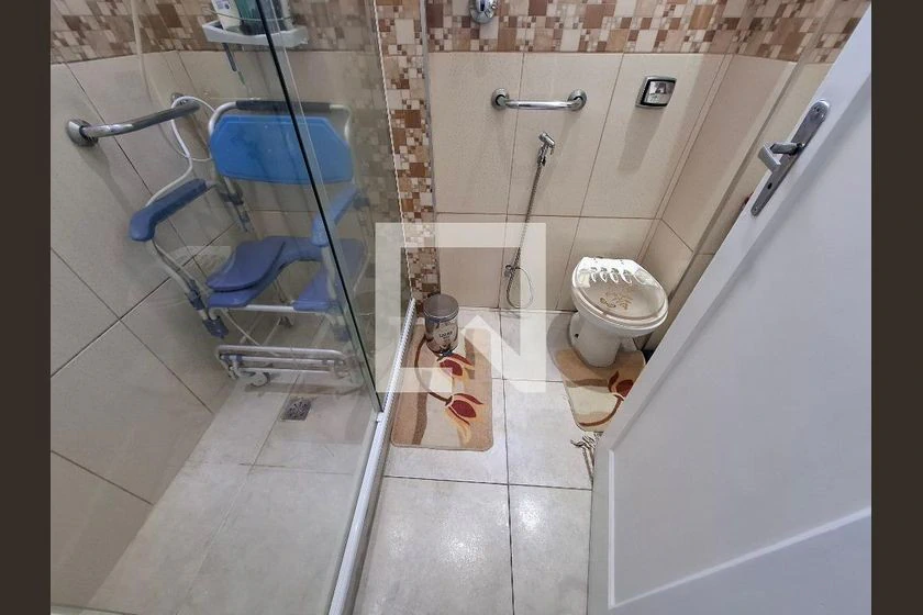 Apartamento amueblado de 3 dormitorios con zona de lavado — photo 11