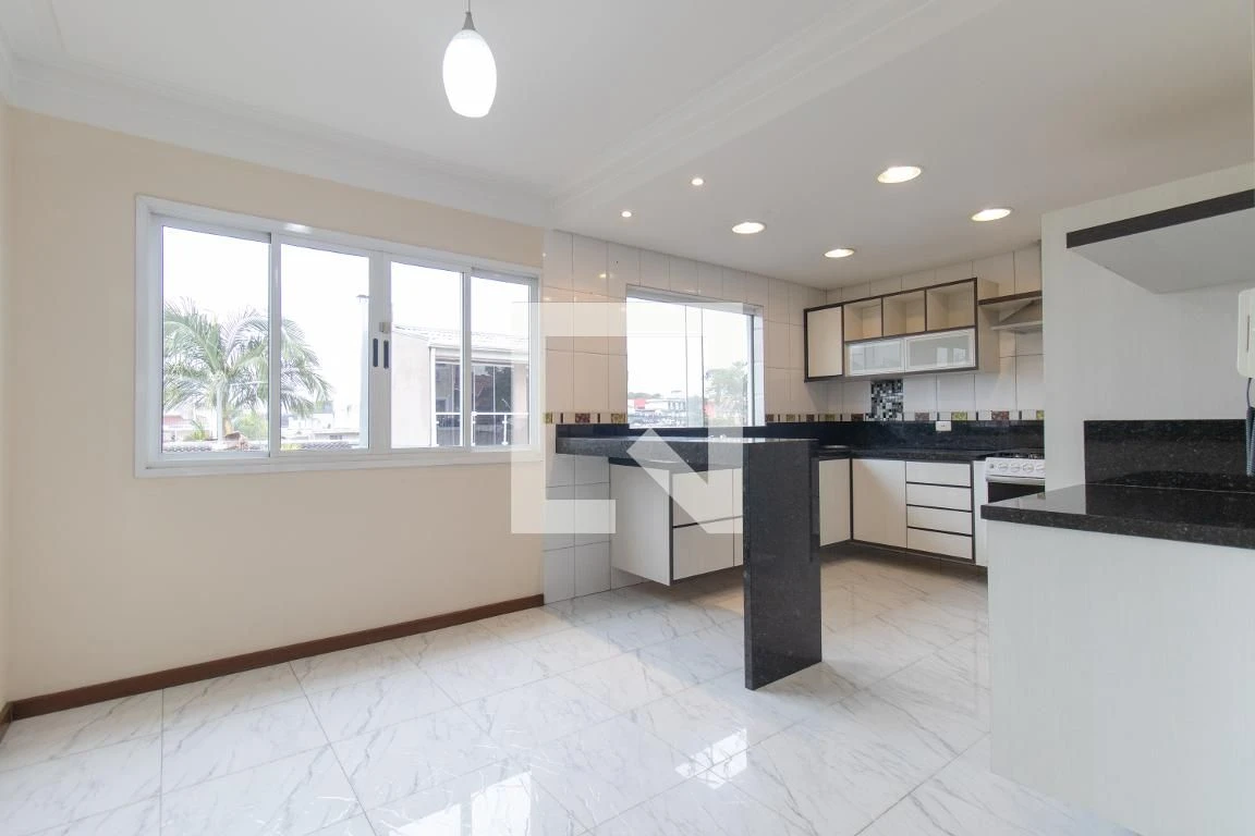 3-bedroom house with a private pool in Curitiba — photo 7