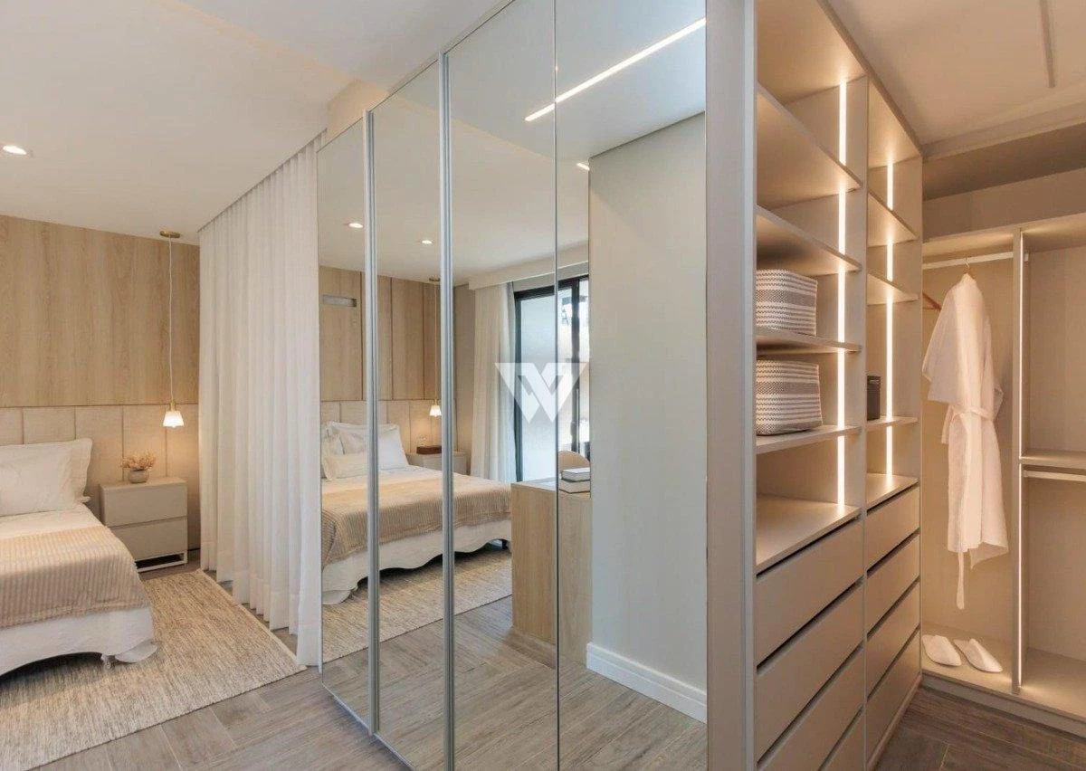 Detached townhouse with 3 bedrooms, 175 m² and glass balcony — photo 17
