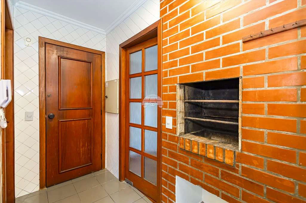 Apartamento com 3 quartos e 187 m², sem vaga