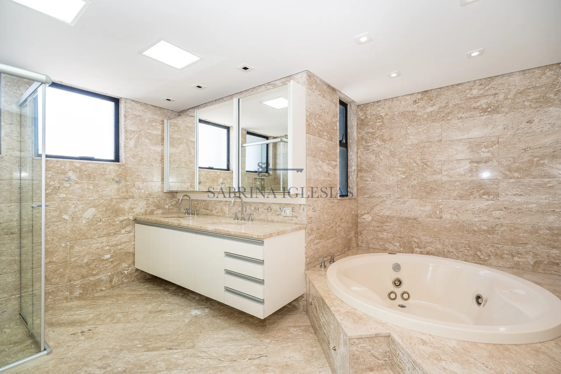 Apartamento com 3 quartos e 3 vagas, bem localizado — photo 36