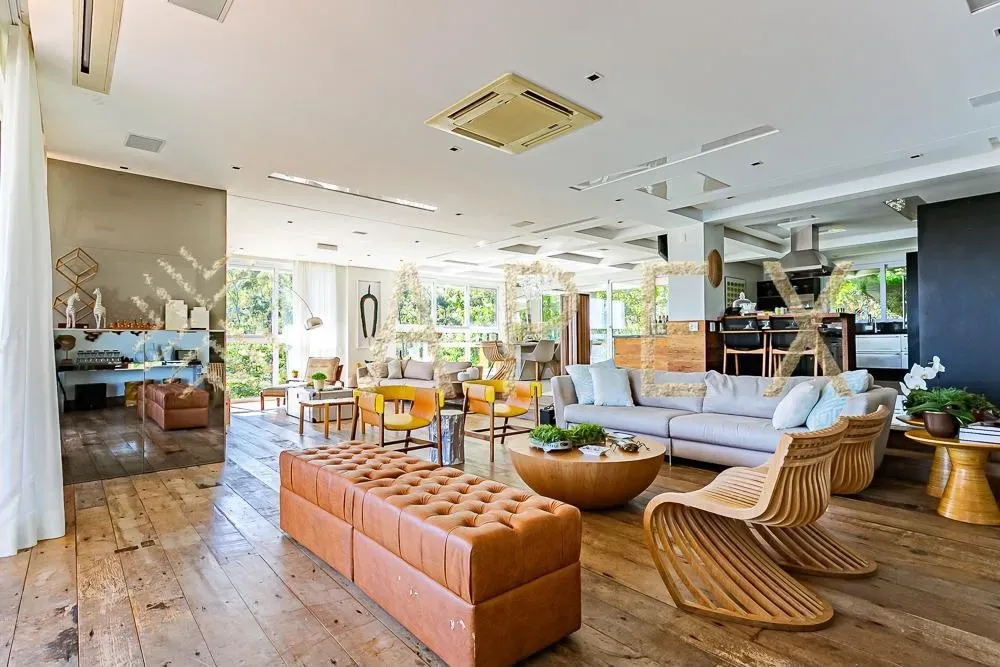 Furnished house with 5 bedrooms and 5 bathrooms