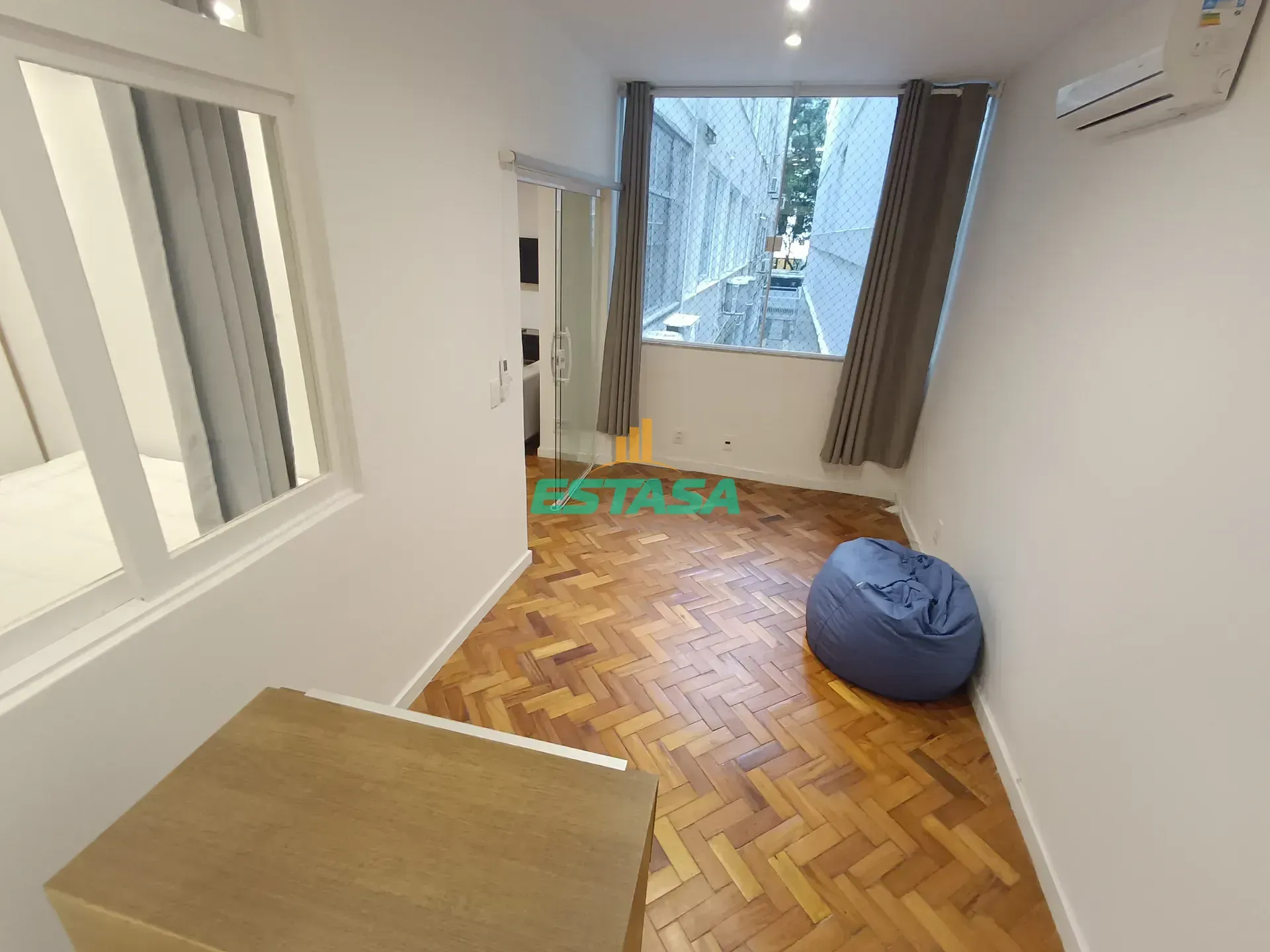 Furnished apartment with 3 bedrooms and 2 bathrooms — photo 21