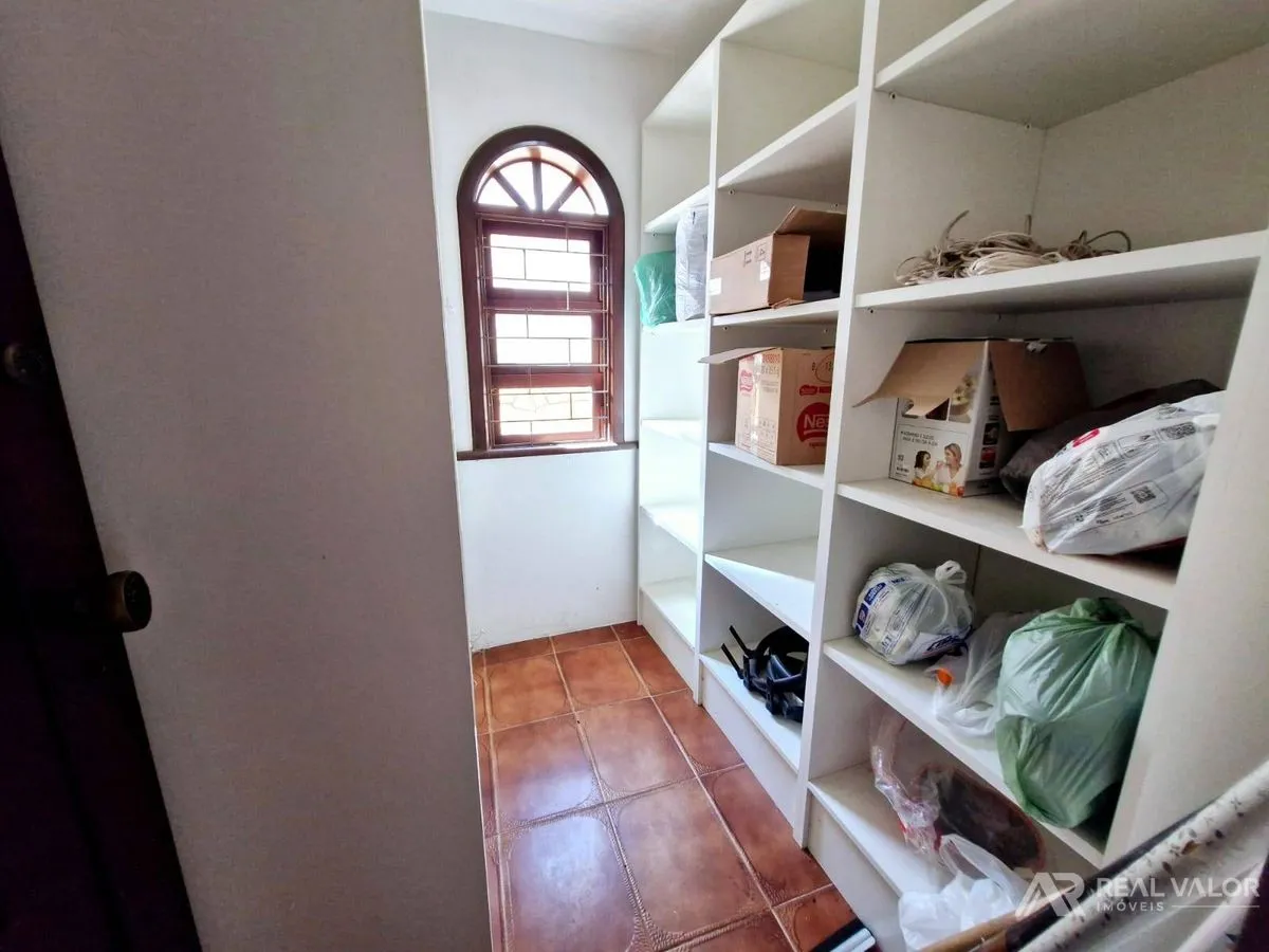 Furnished house with 8 bedrooms and 510 m² — photo 29