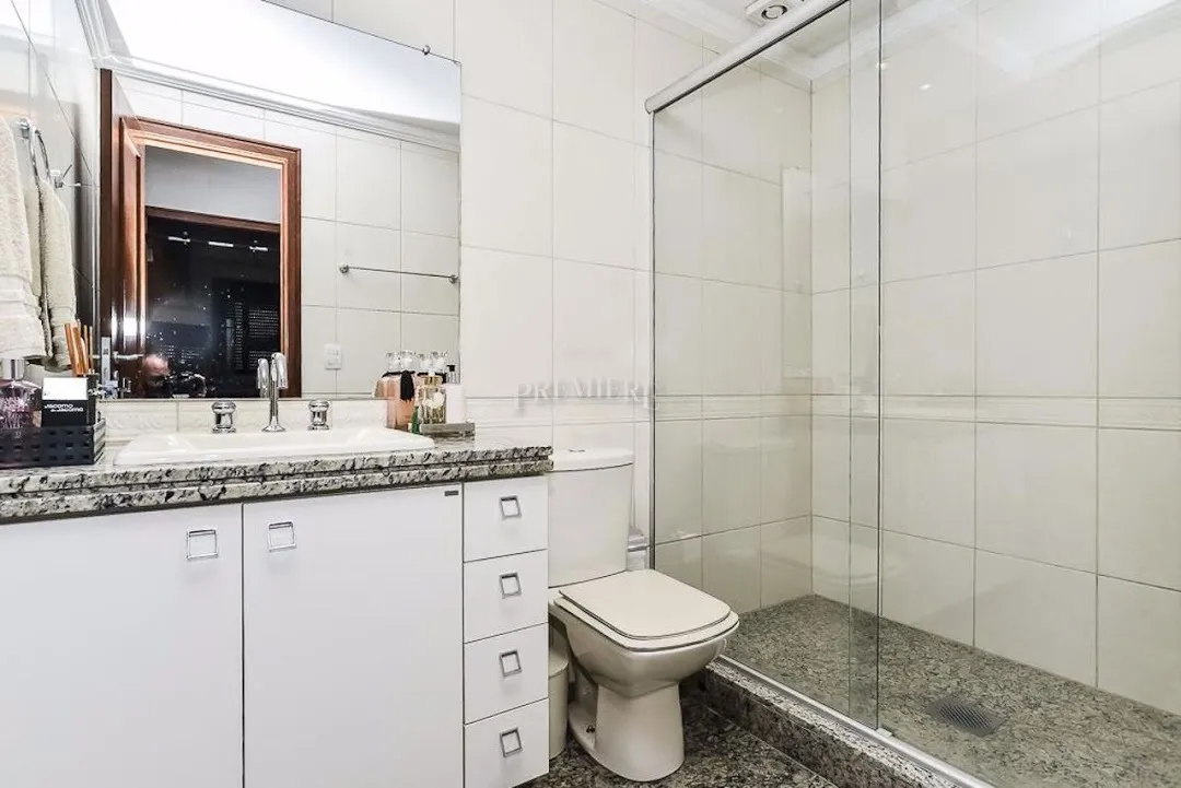 Apartamento com 3 dormitórios e 4 banheiros — photo 32