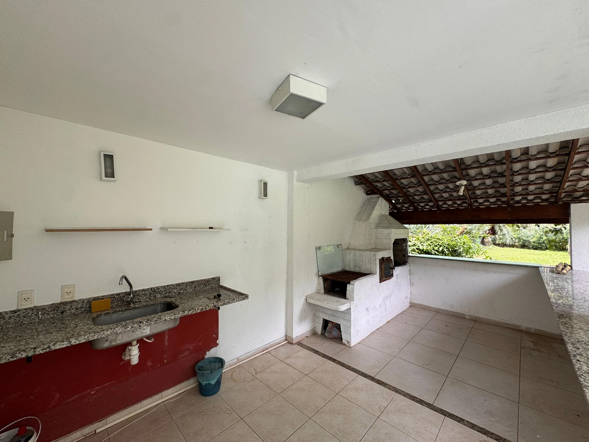 2-bedroom house with a garden in Rio de Janeiro — photo 31
