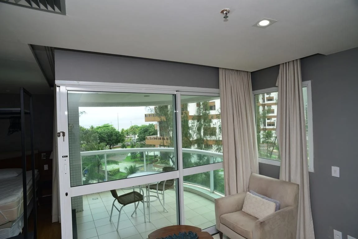 Apartamento mobiliado de 1 quarto com varanda e 1 vaga — photo 6